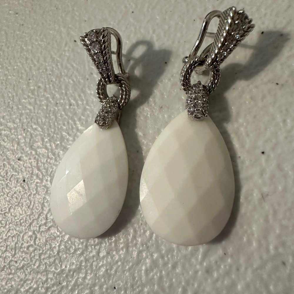 Judith Ripka 925 Silver Pearl Teardrop Earrings